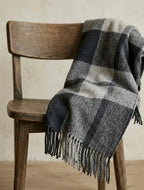 Plaid in lana • LAVAREDO Antracite Frangiato 130x170cm